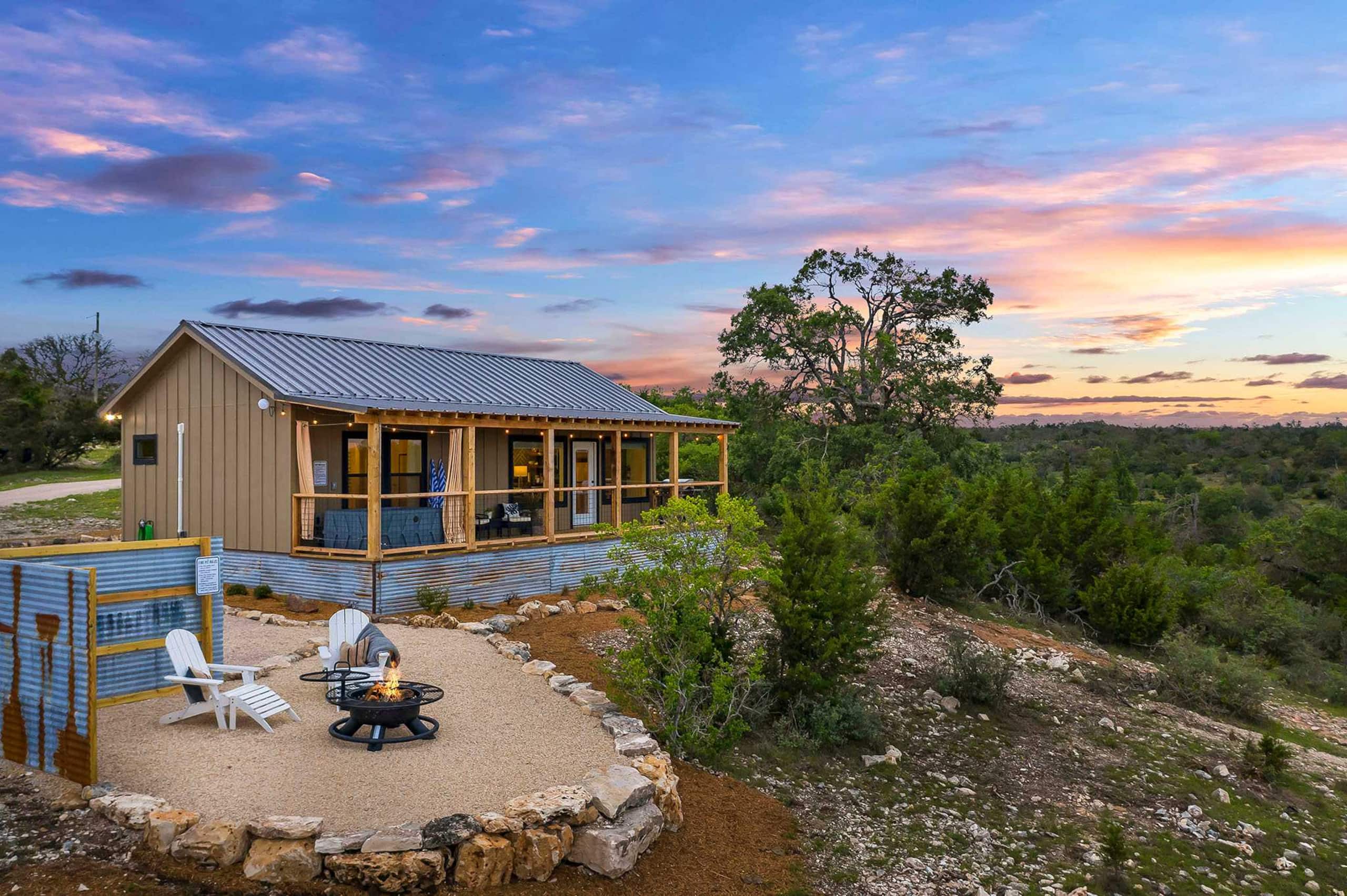 Jumping Goat Ranch — Guesthouse — photo 2